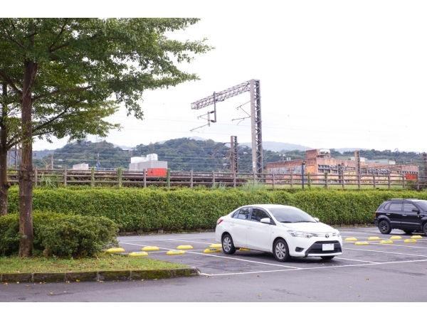 Guangming No.2 Parking Lot