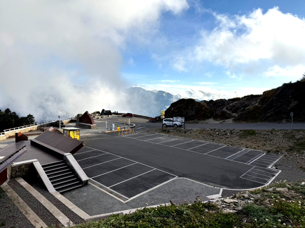 Hehuanshan Kunyang Public Parking Lot
