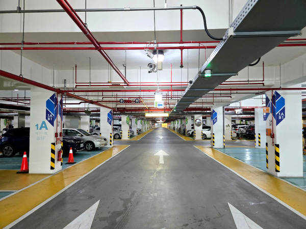 Taichung Central Park Parking Garage