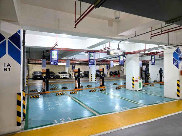 Taichung Central Park Parking Garage