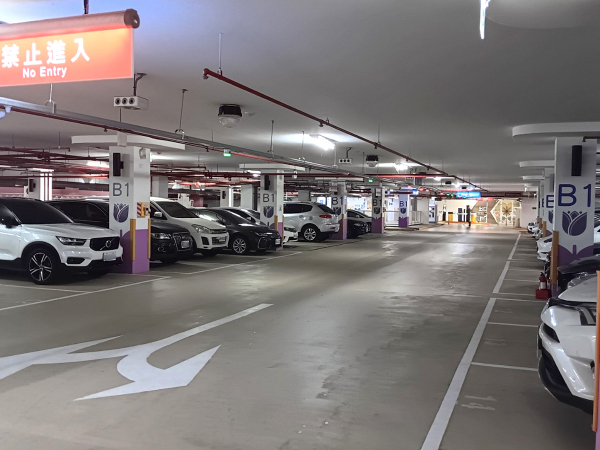 Municipal Da-Dun Junior High School Parking Garage