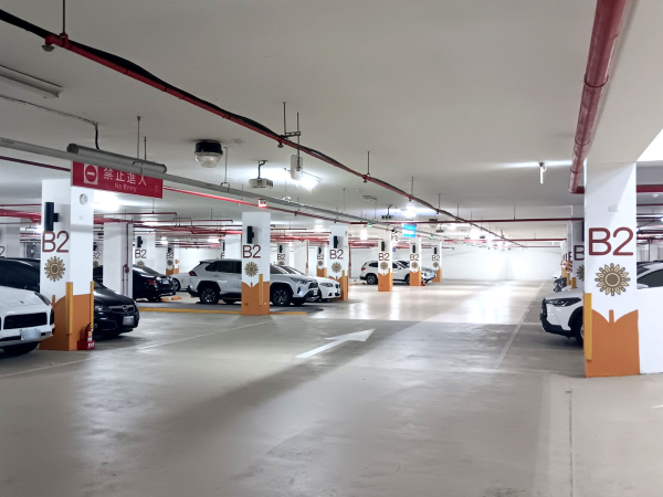 Municipal Da-Dun Junior High School Parking Garage