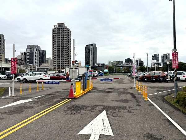 3rd Kuaicuo Parking Lot