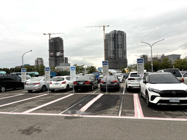 3rd Kuaicuo Parking Lot