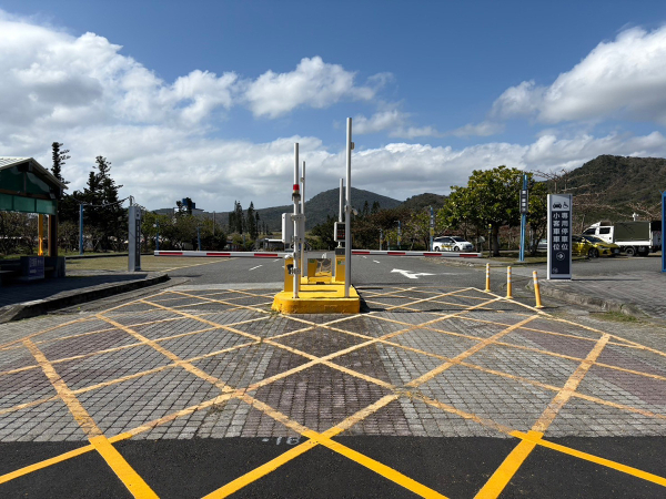 Kenting Dajianshan A Parking Lot