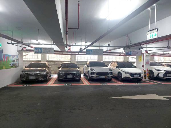 Xindian Zhongxing Low-Carbon Multi-Story Parking Garage