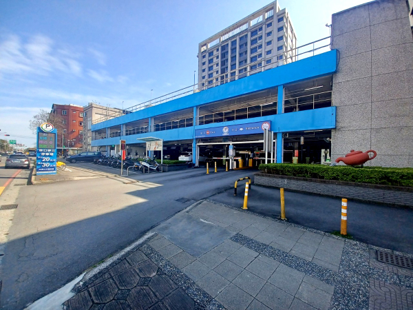 Linkou Ting San Parking Lot