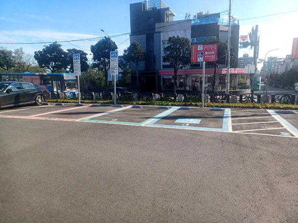 Linkou Ting Si Parking Lot