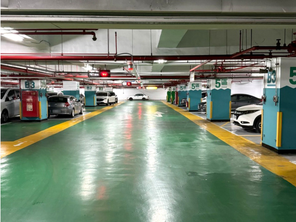 Kai-Syuan Psychiatric Hospital Parking garage