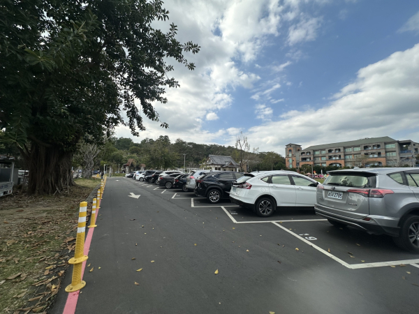 Rueifu A Parking Lot
